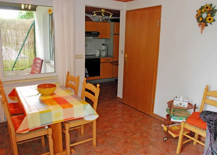 Ferienbungalow Mit Gro_em Garten I 密德海根